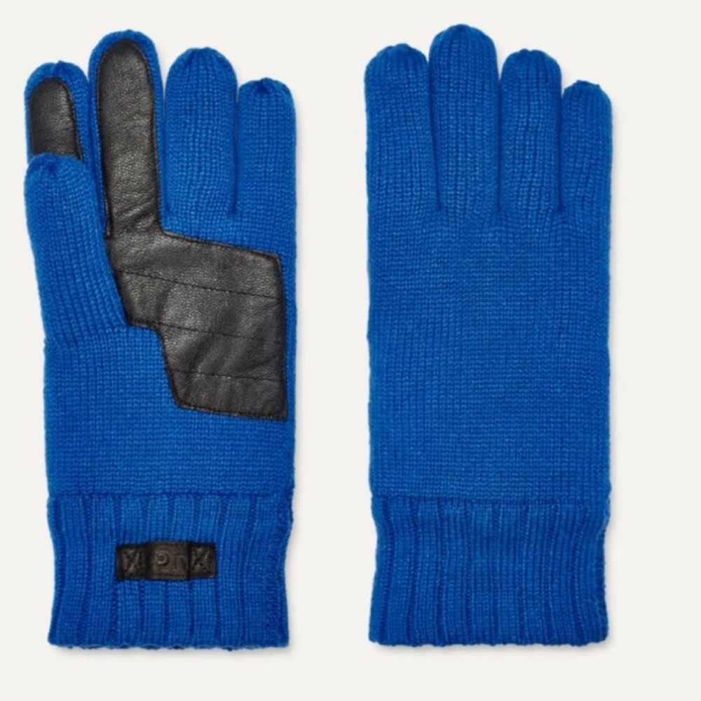 UGG Blue and Black Knit Gloves with Leather Grip ⭐️